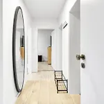 Living #10