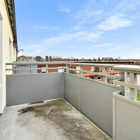 Living #10 Διαμέρισμα *