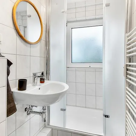 Living #10 Luenen