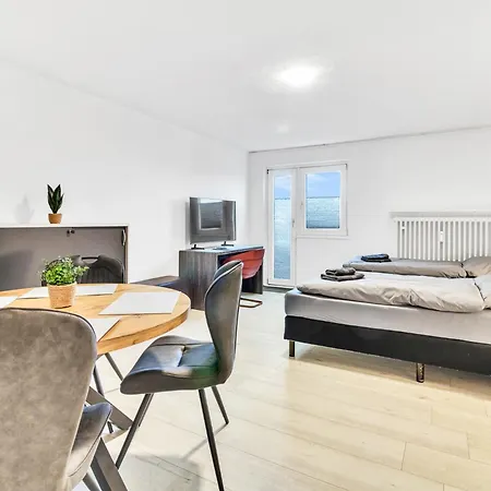 Living #10 Luenen