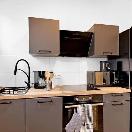 Living #10 Апартаменты