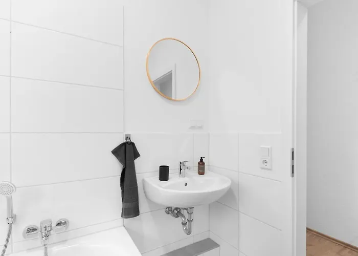 Apartman Living #10 *